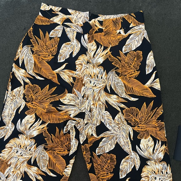 Bathing suit + Cover up Set - Picture 2 of 5